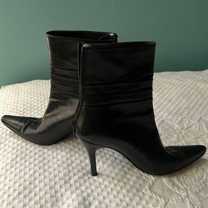 STUART WEITZMAN WOMEN BOOTS